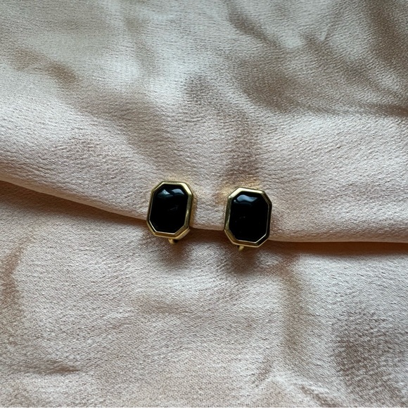 Vtg Dior Gold Frame Black Onyx Octagon Clip-On Earrings - Picture 2 of 5